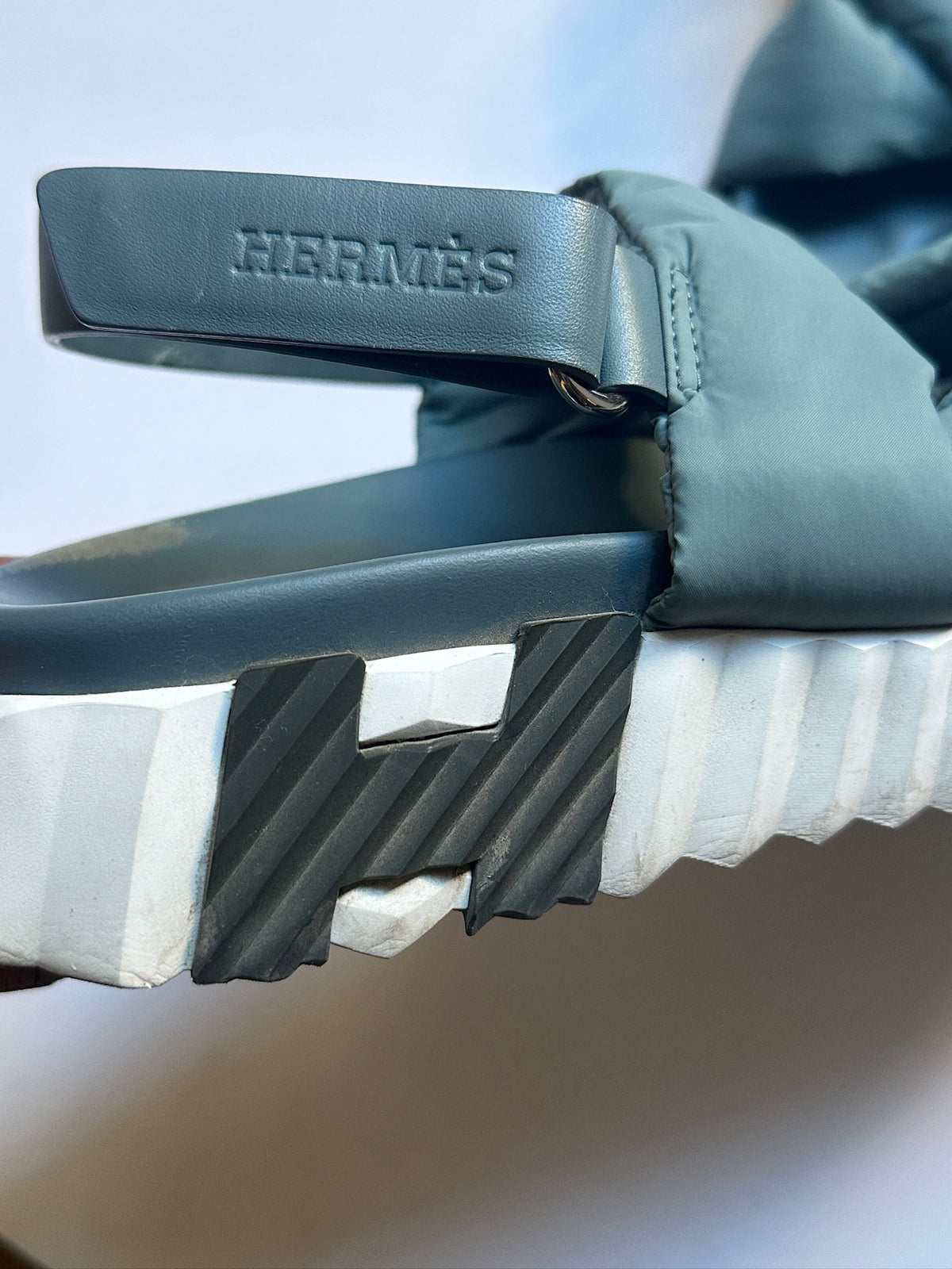 Hermes Electric Padded Blue Sandaler