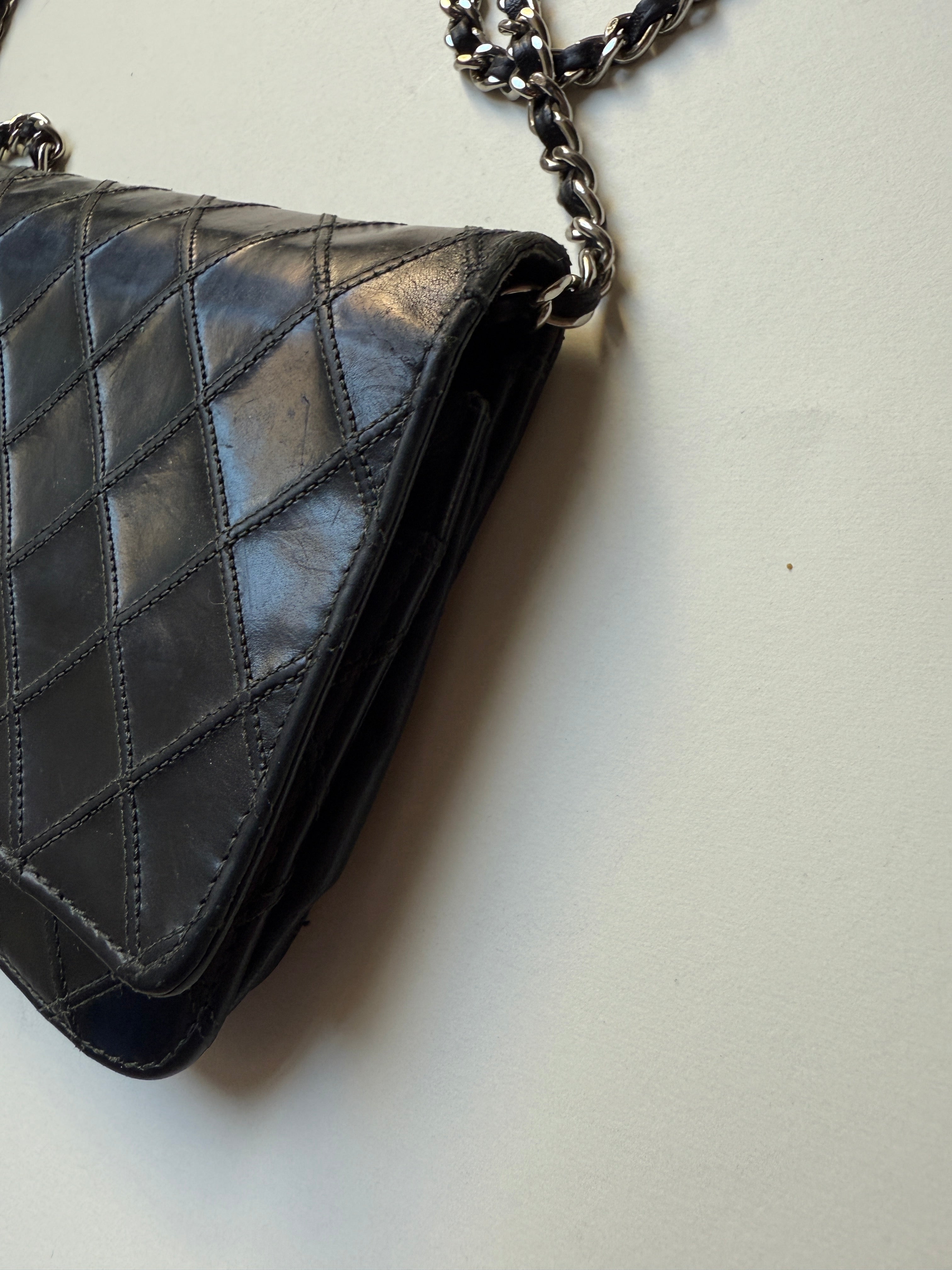 Chanel Wallet On Chain Taske