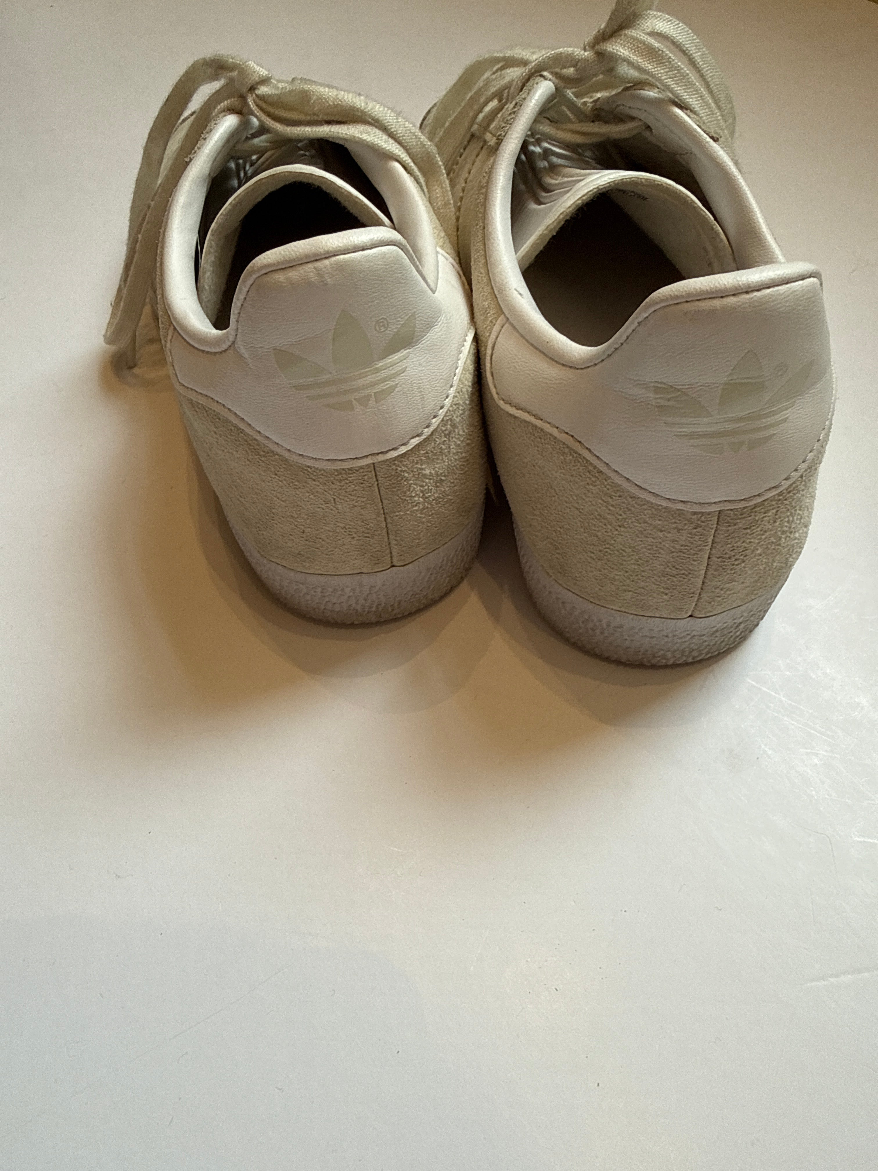 Adidas Gazelle Sneakers