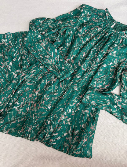 H&amp;M Conscious Silke Kjole