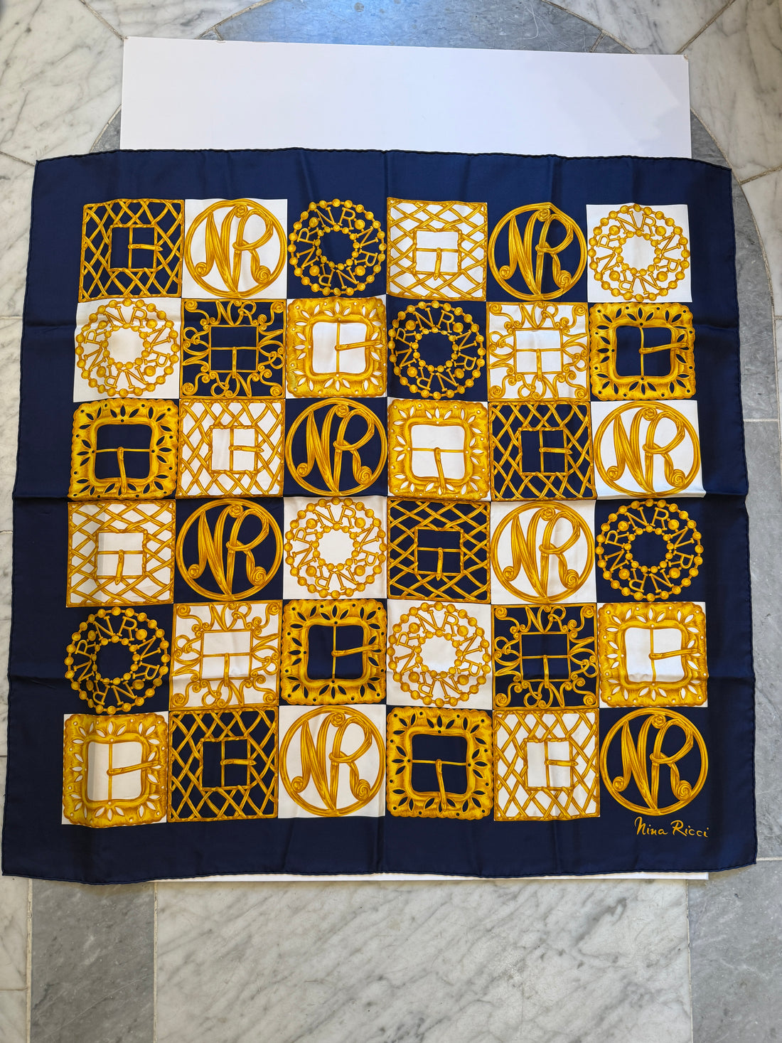 Nina Ricci Silke Tørklæde