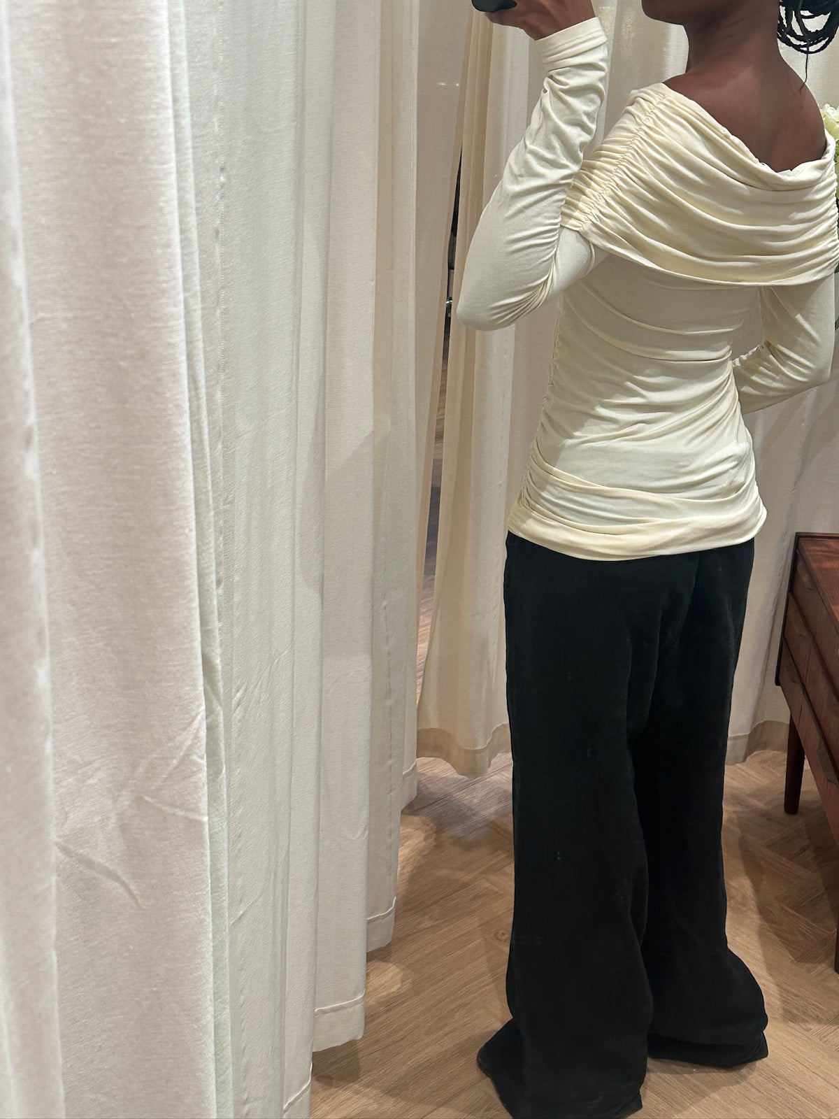 Day Birger et Mikkelsen Off-Shoulder Wrap Bluse