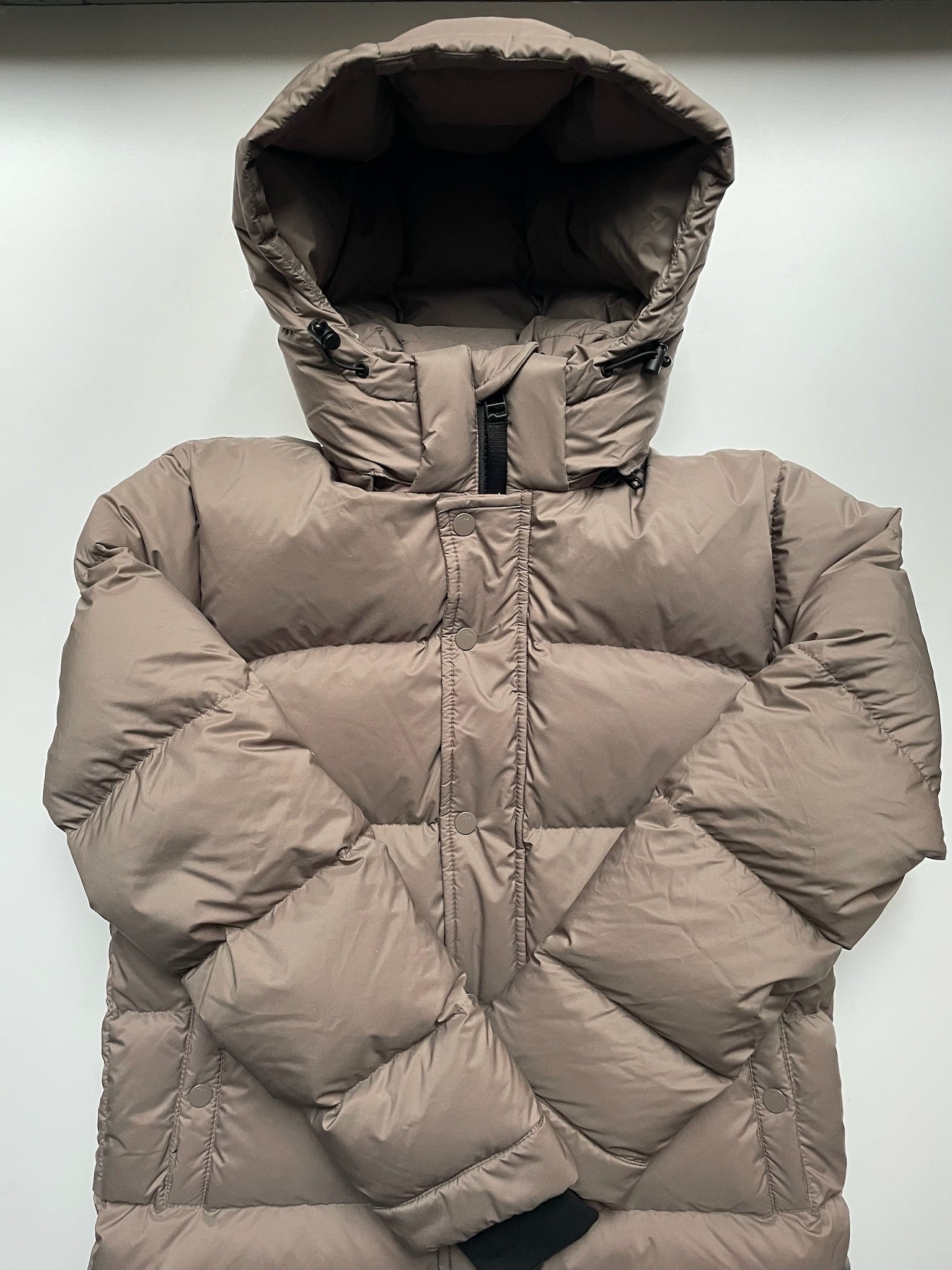 Aritzia TNA Super Puff Jakke