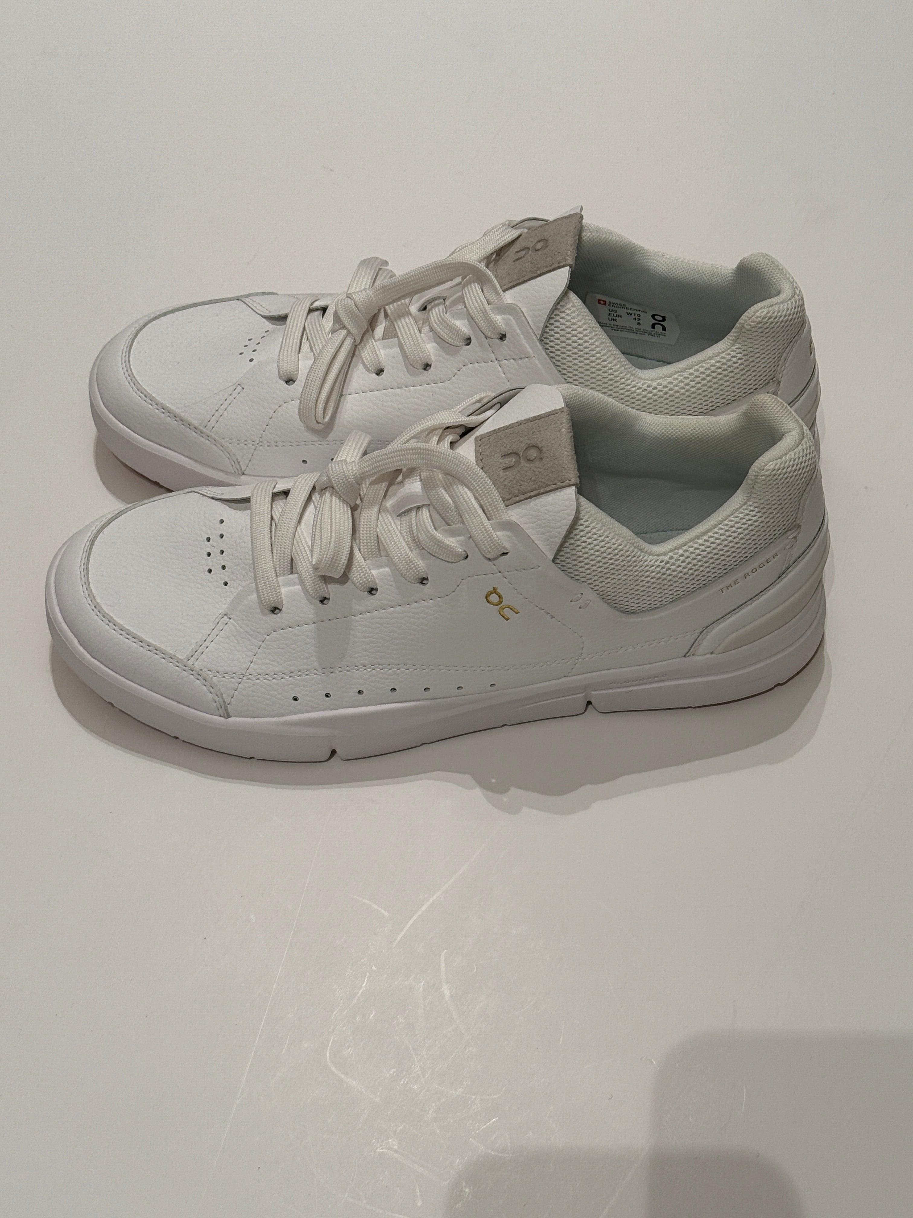 The Roger Sneakers