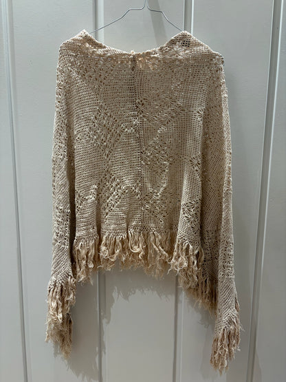 Rika Studios Poncho