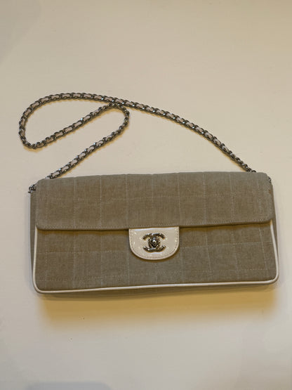 Chanel Chocolate Bar Chain Shoulder Bag