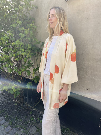 Kimono unika på model side