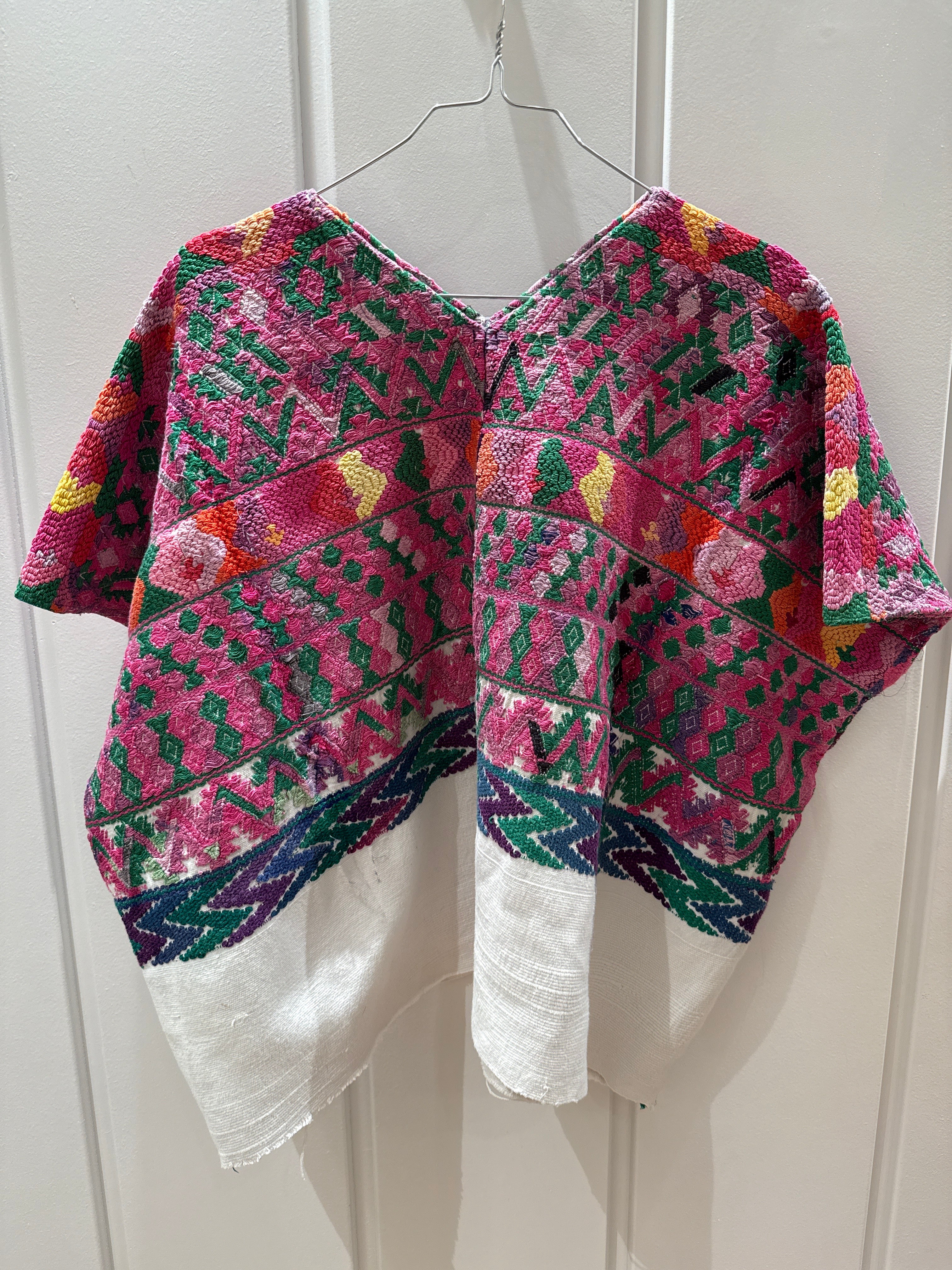 Blomstret Huipil Poncho