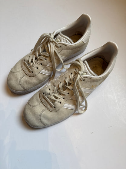 Adidas Gazelle Sneakers