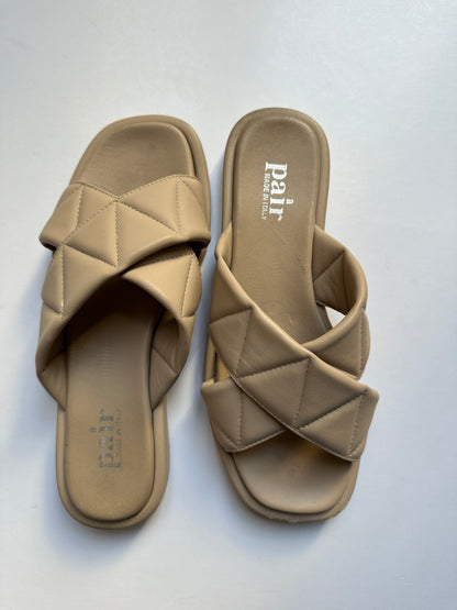 Apair Sandaler