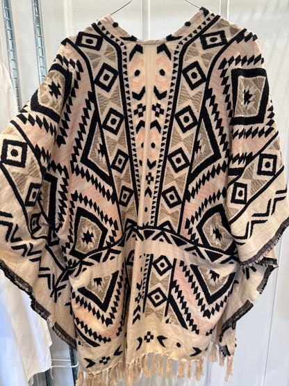 Uterque Kimono