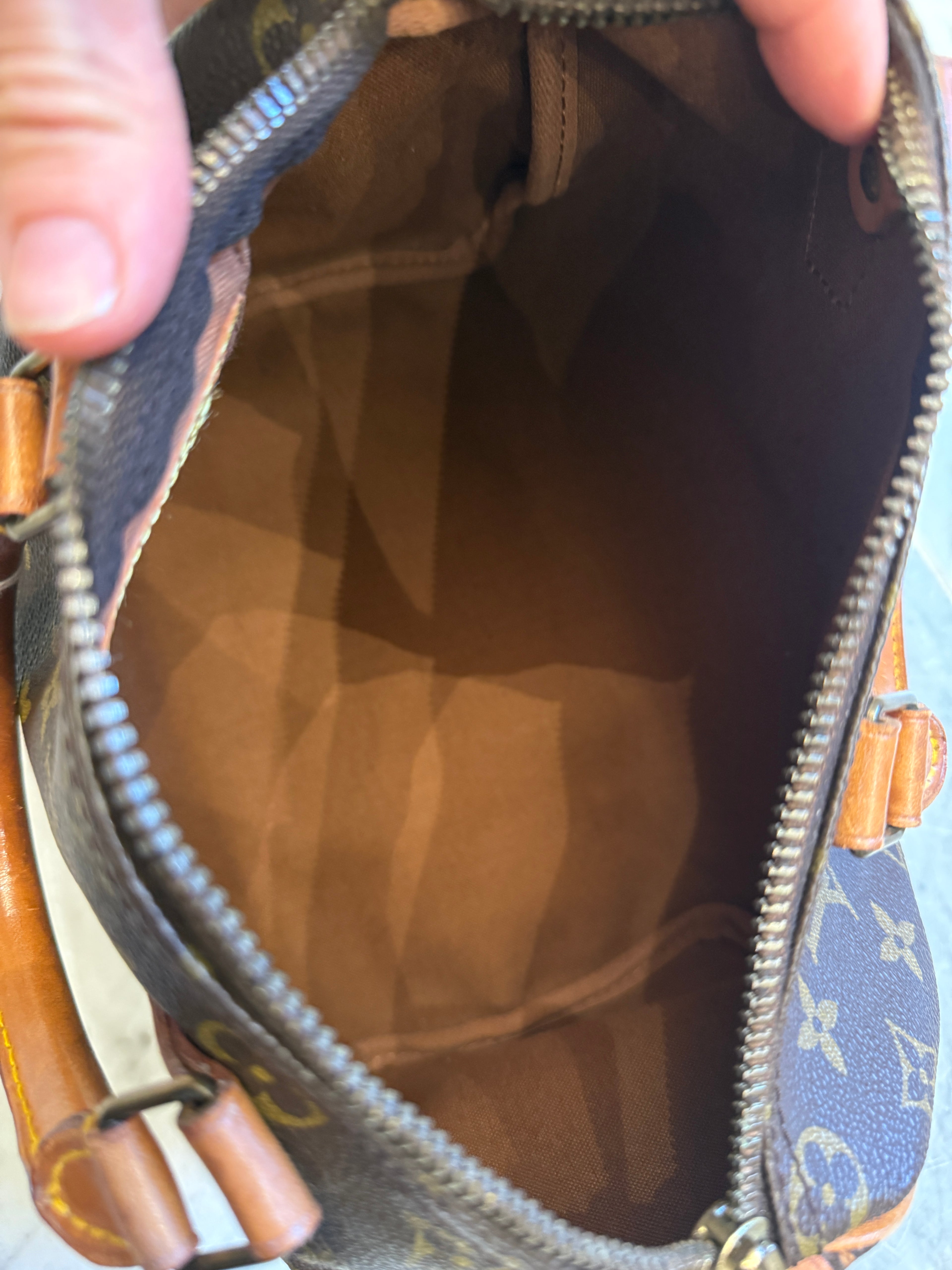 Louis Vuitton Speedy Handbag