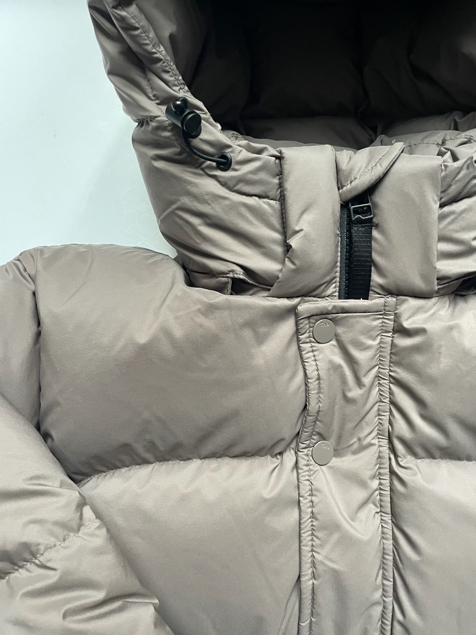 Aritzia TNA Super Puff Jakke