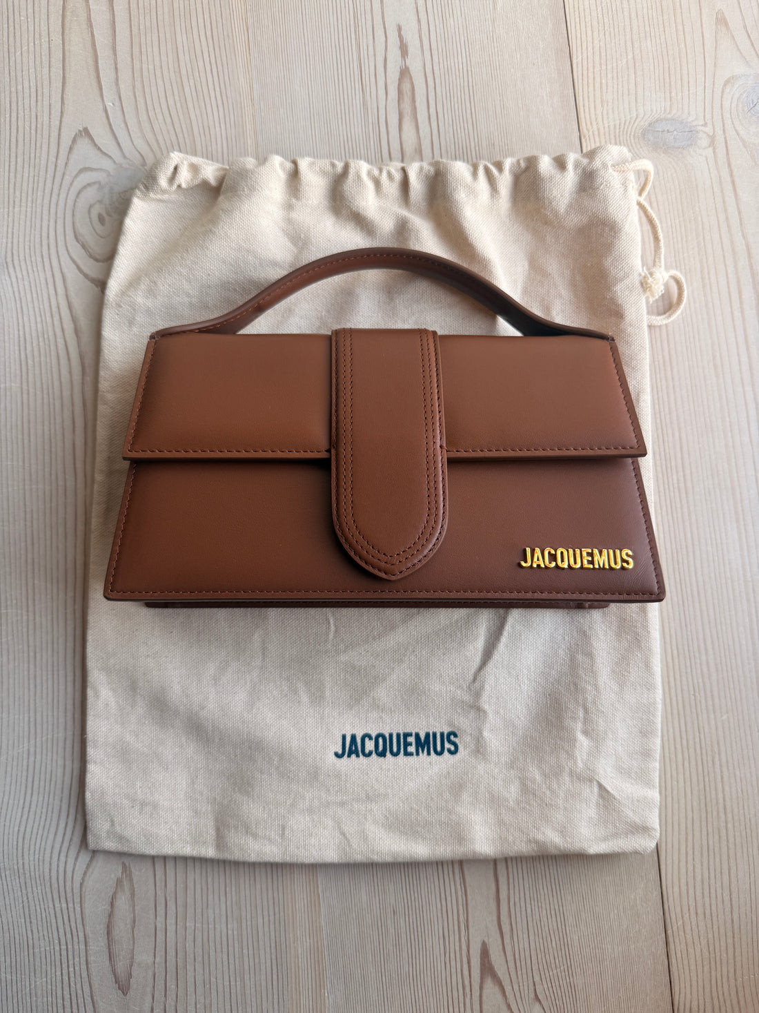 Jacquemus Le Grand Bambino Flap Bag / Taske