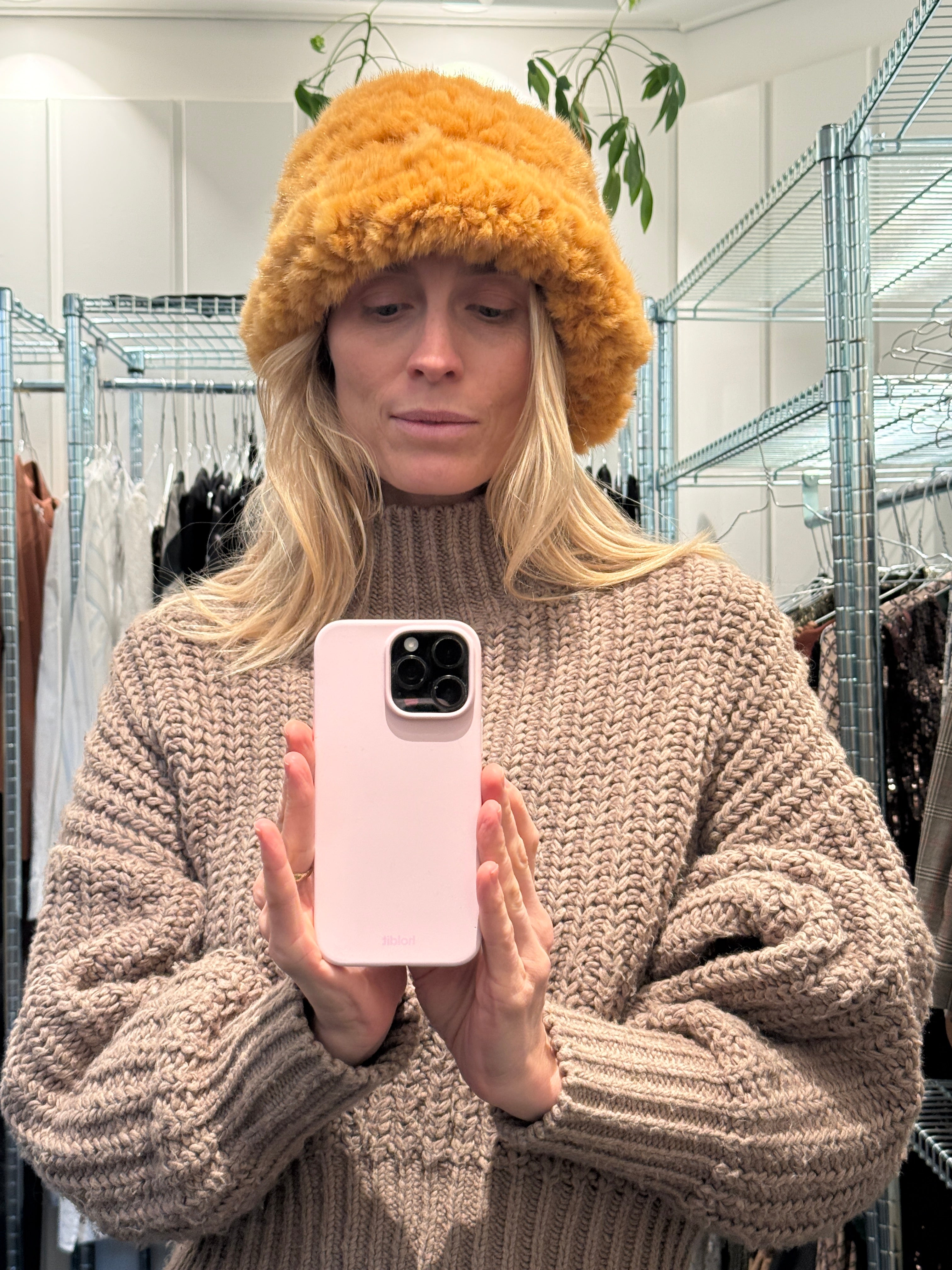 Kopenhagen Fur Hue
