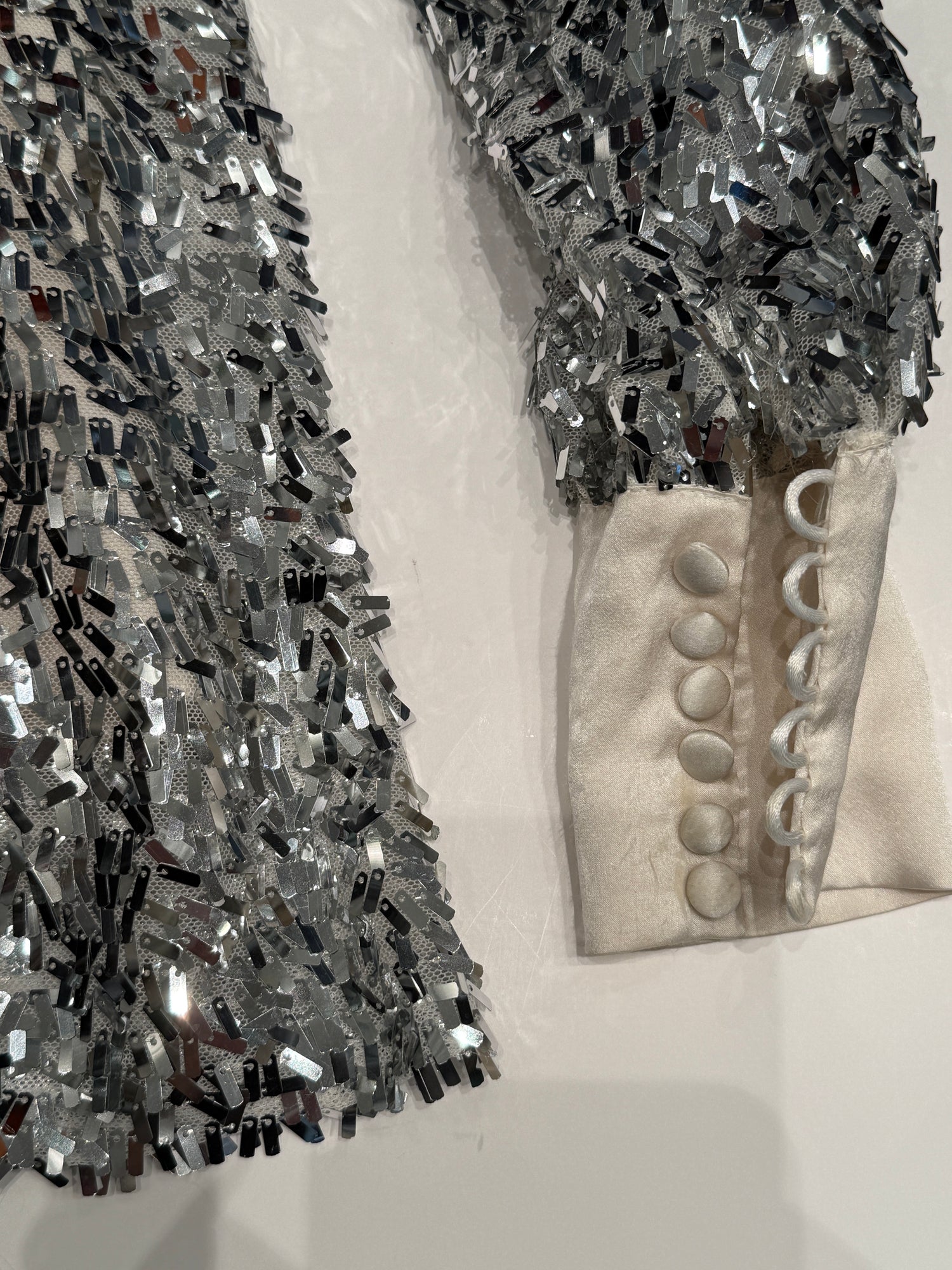 Palliet One-Shoulder Kjole