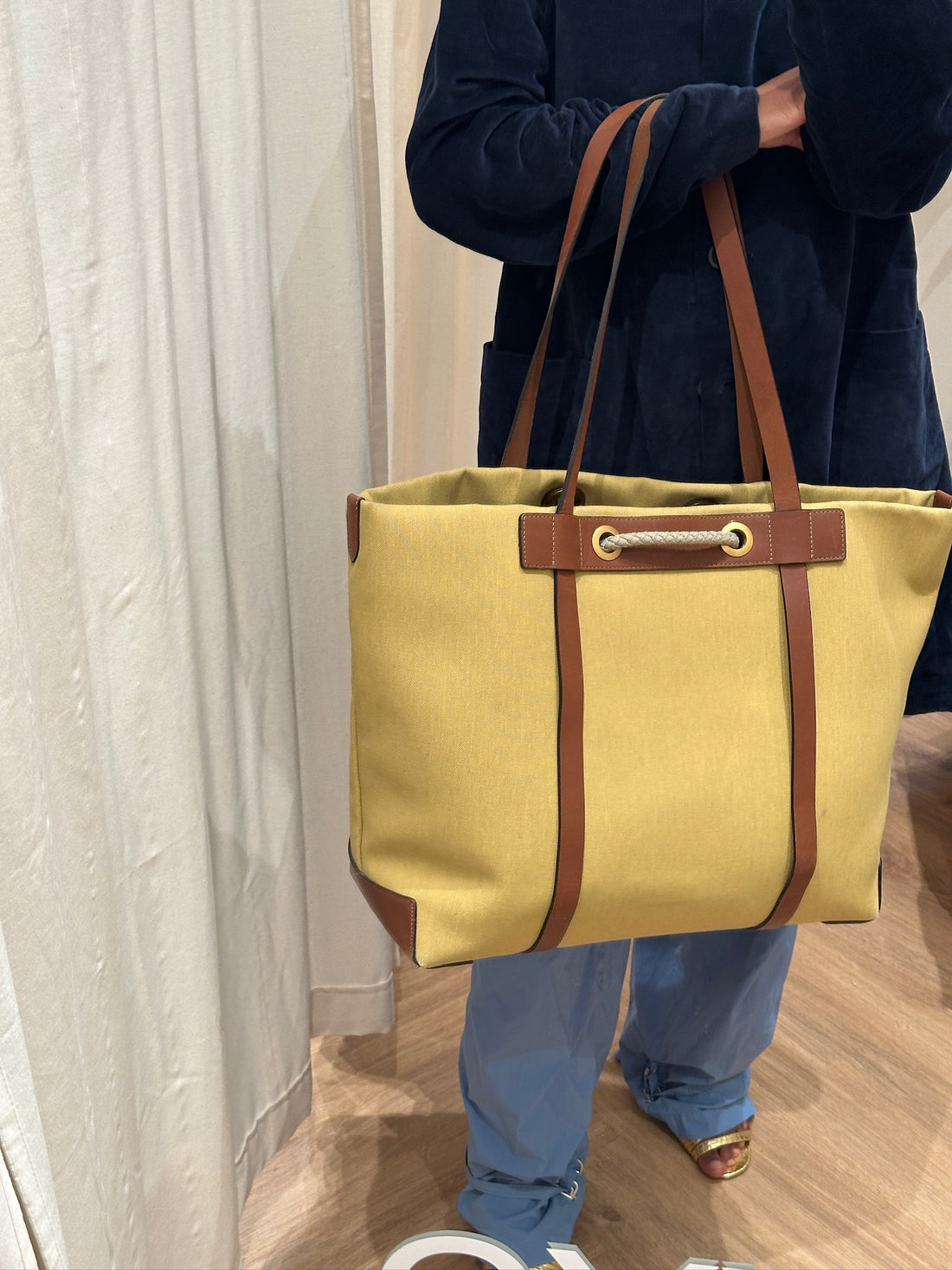 Mismo Stor Tote Taske