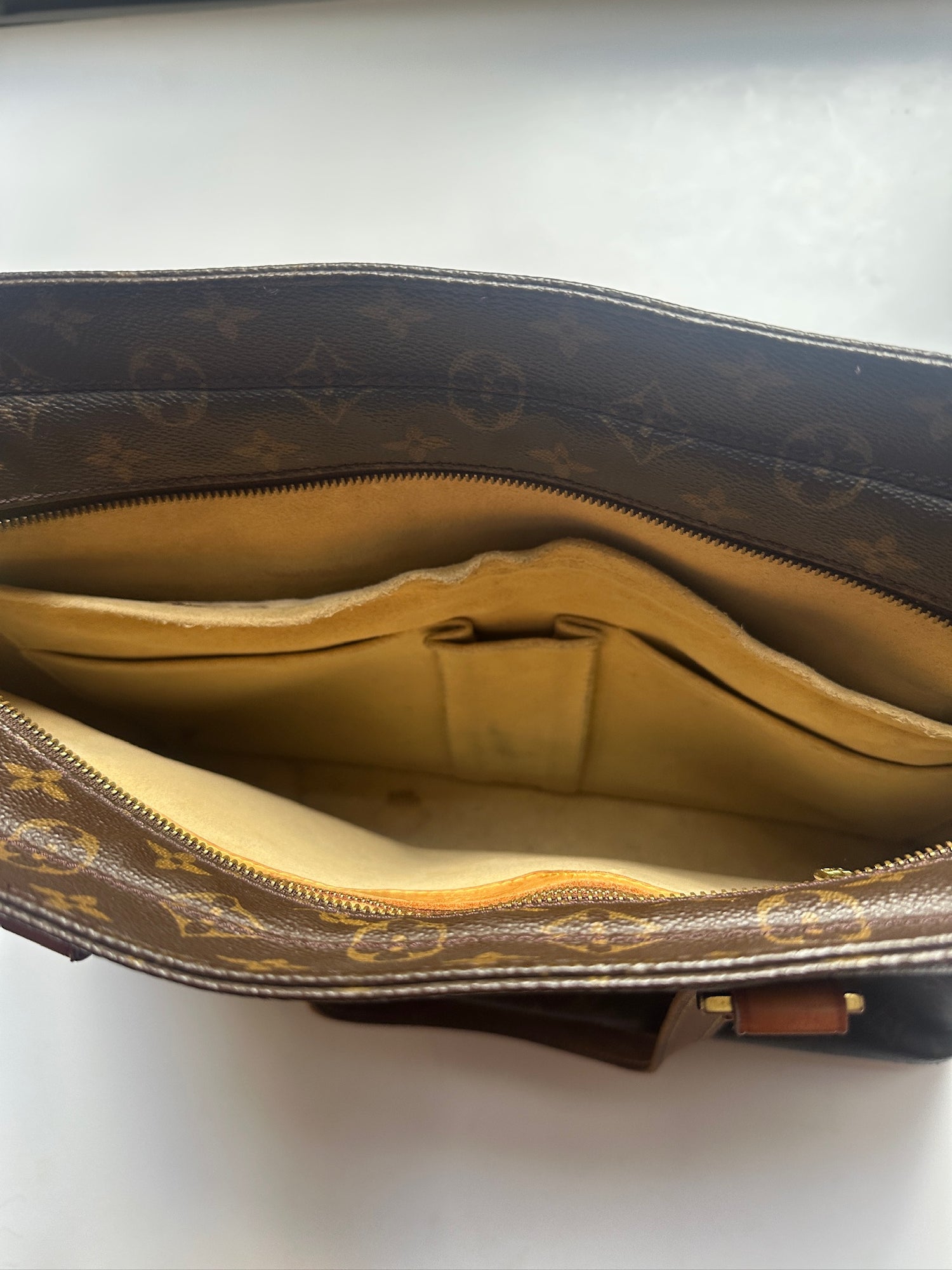 Louis Vuitton Luco Taske