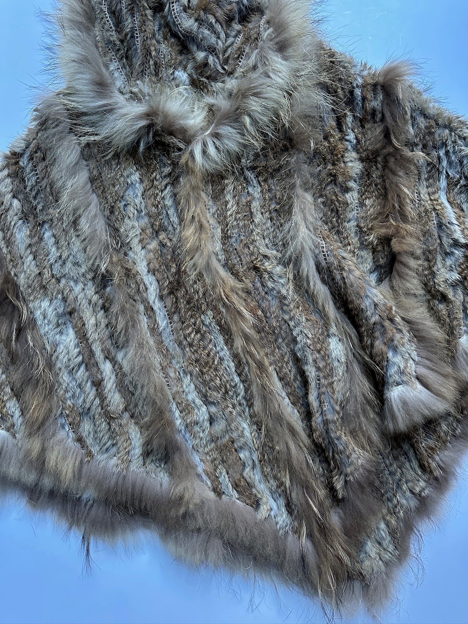 Poncho Pullover Pels - Kanin / Vaskebjørn