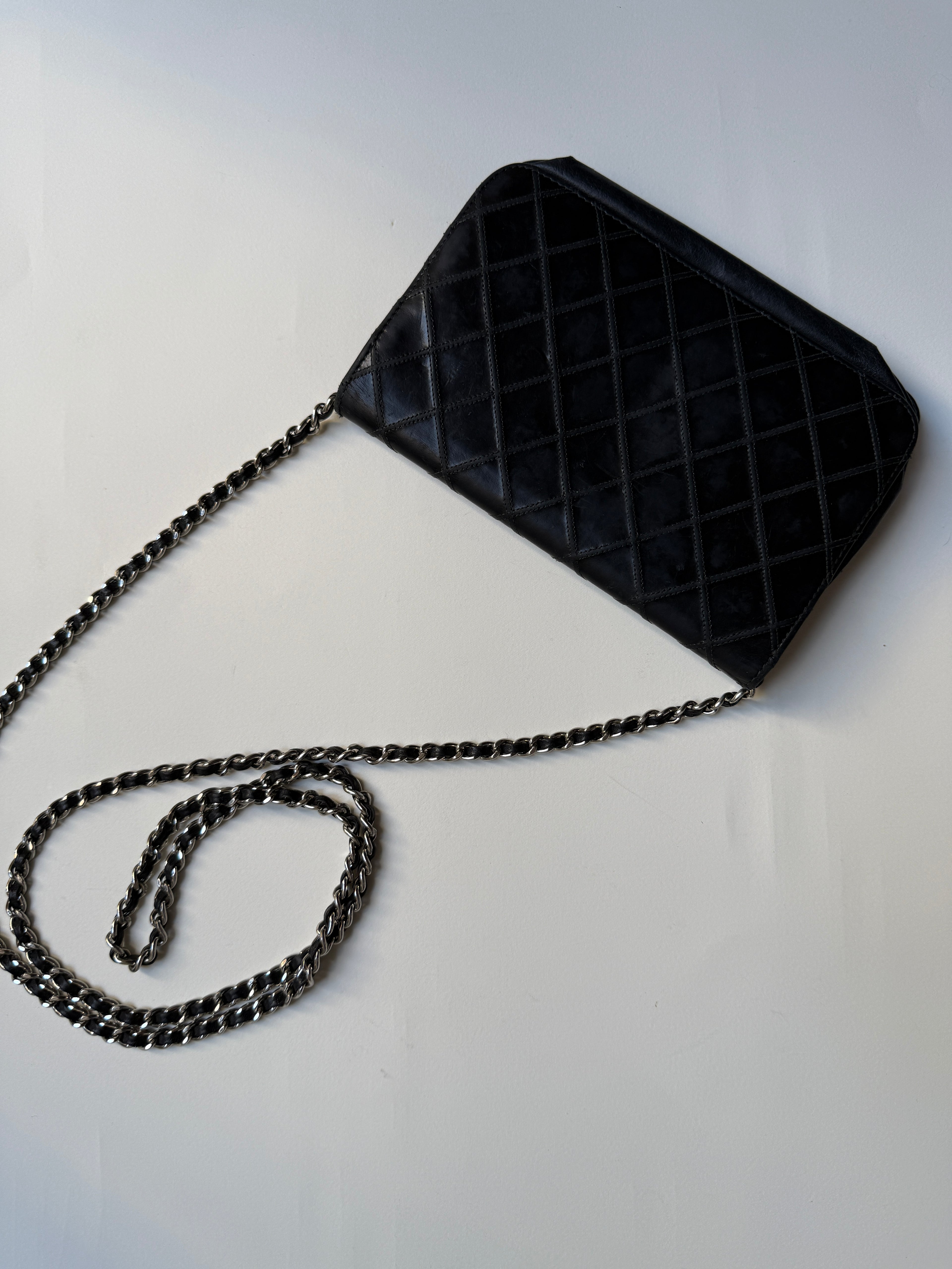 Chanel Wallet On Chain Taske