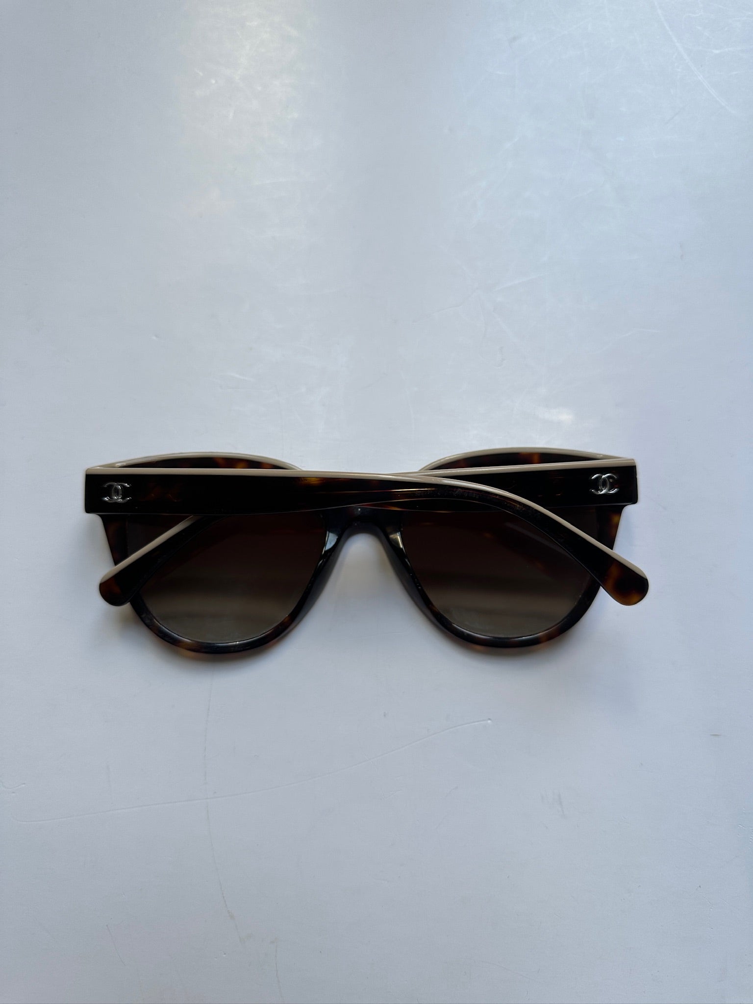 Chanel Sommerfugl Solbriller