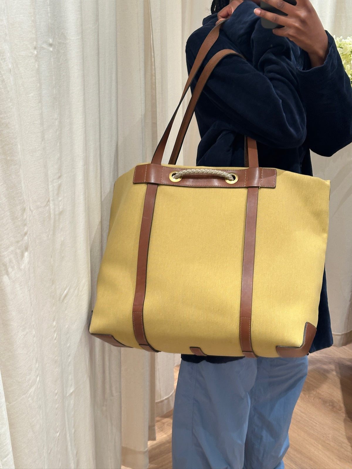 Mismo Stor Tote Taske