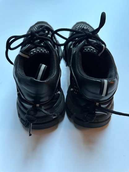 Axel Arigato Sneakers