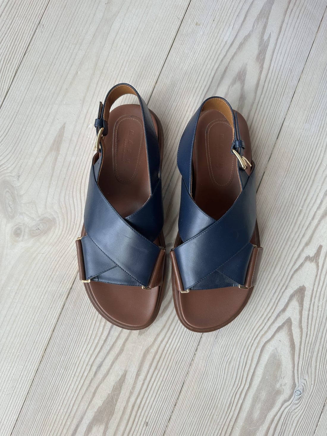 Marni Fussbett Sandals
