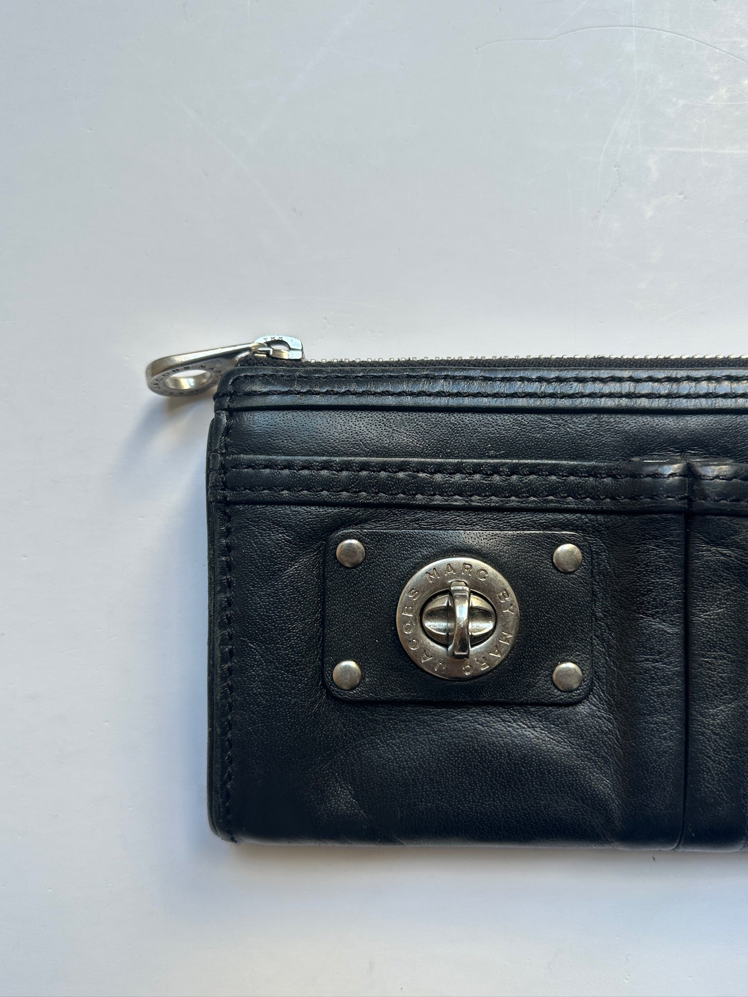 Marc Jacobs Pung