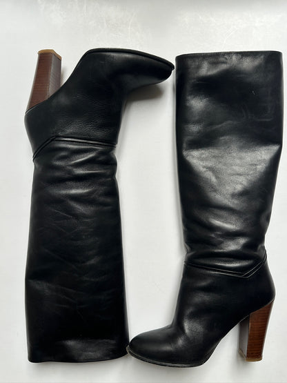 By Malene Birger Støvler