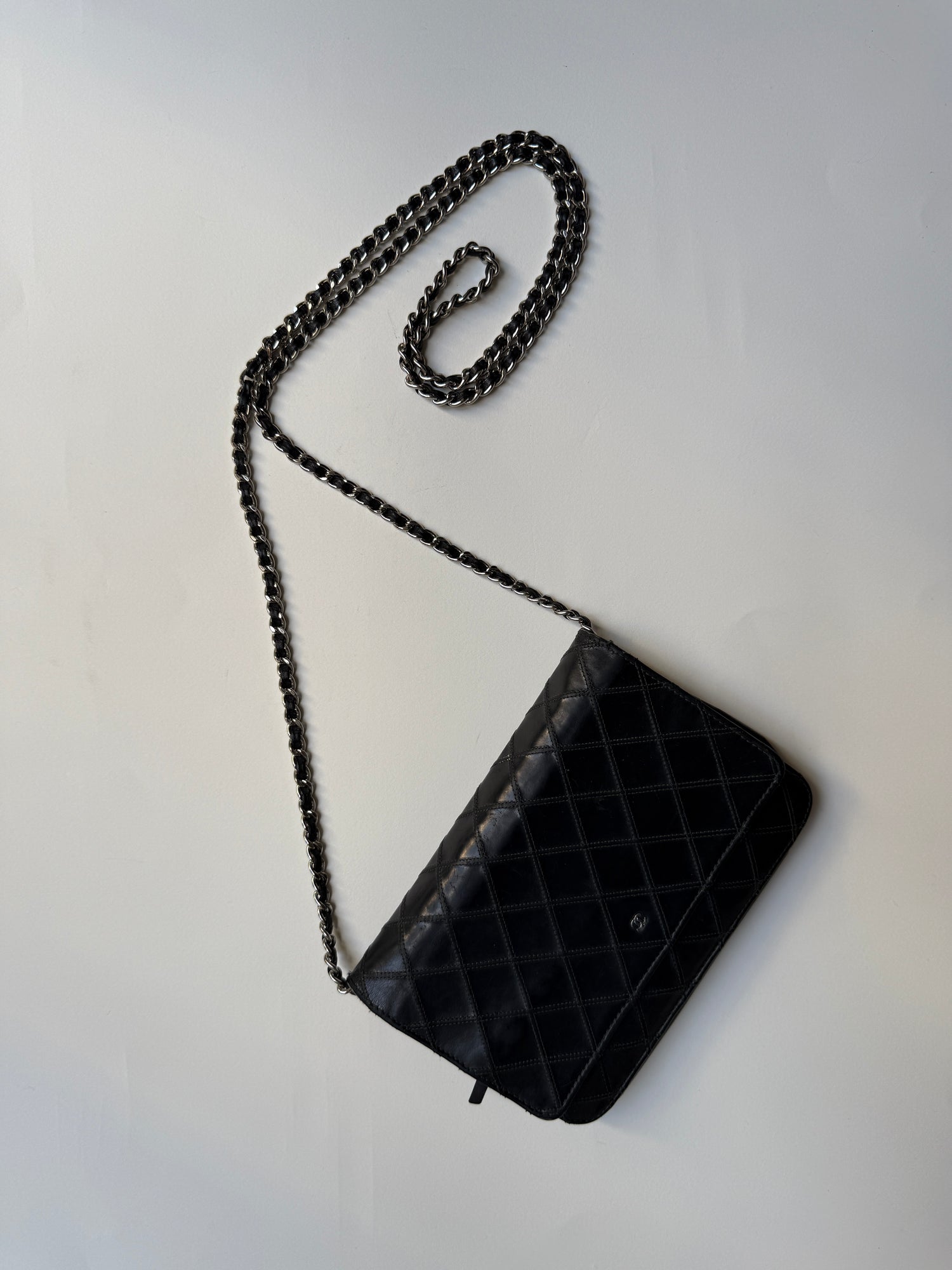 Chanel Wallet On Chain Taske