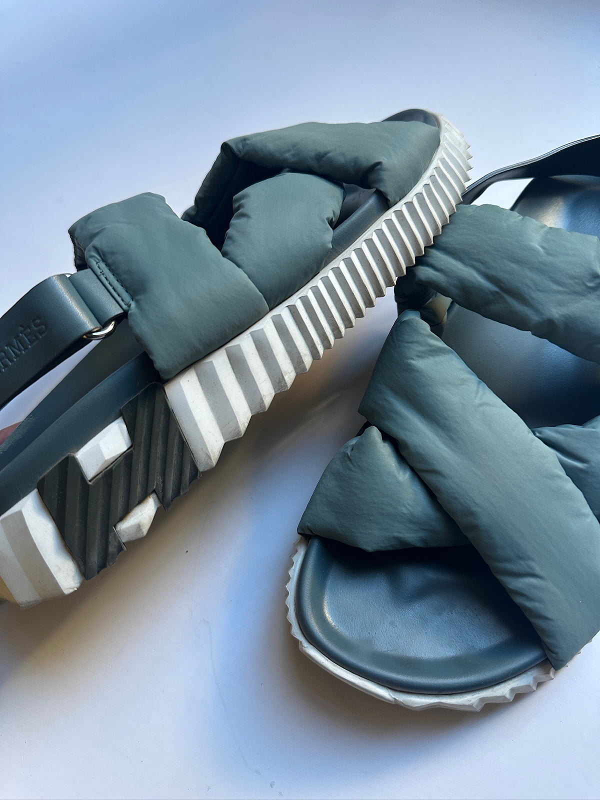 Hermes Electric Padded Blue Sandaler