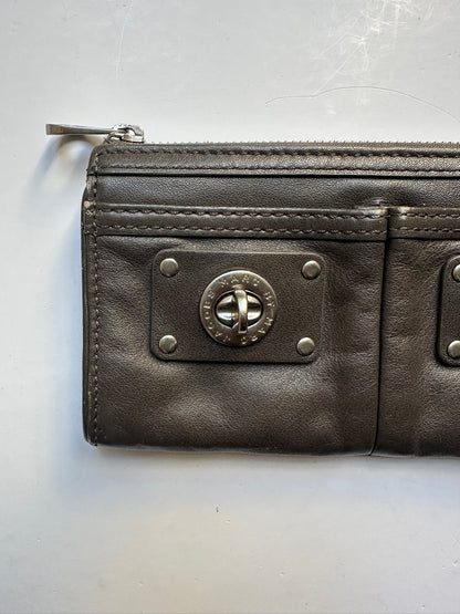 Marc Jacobs Pung