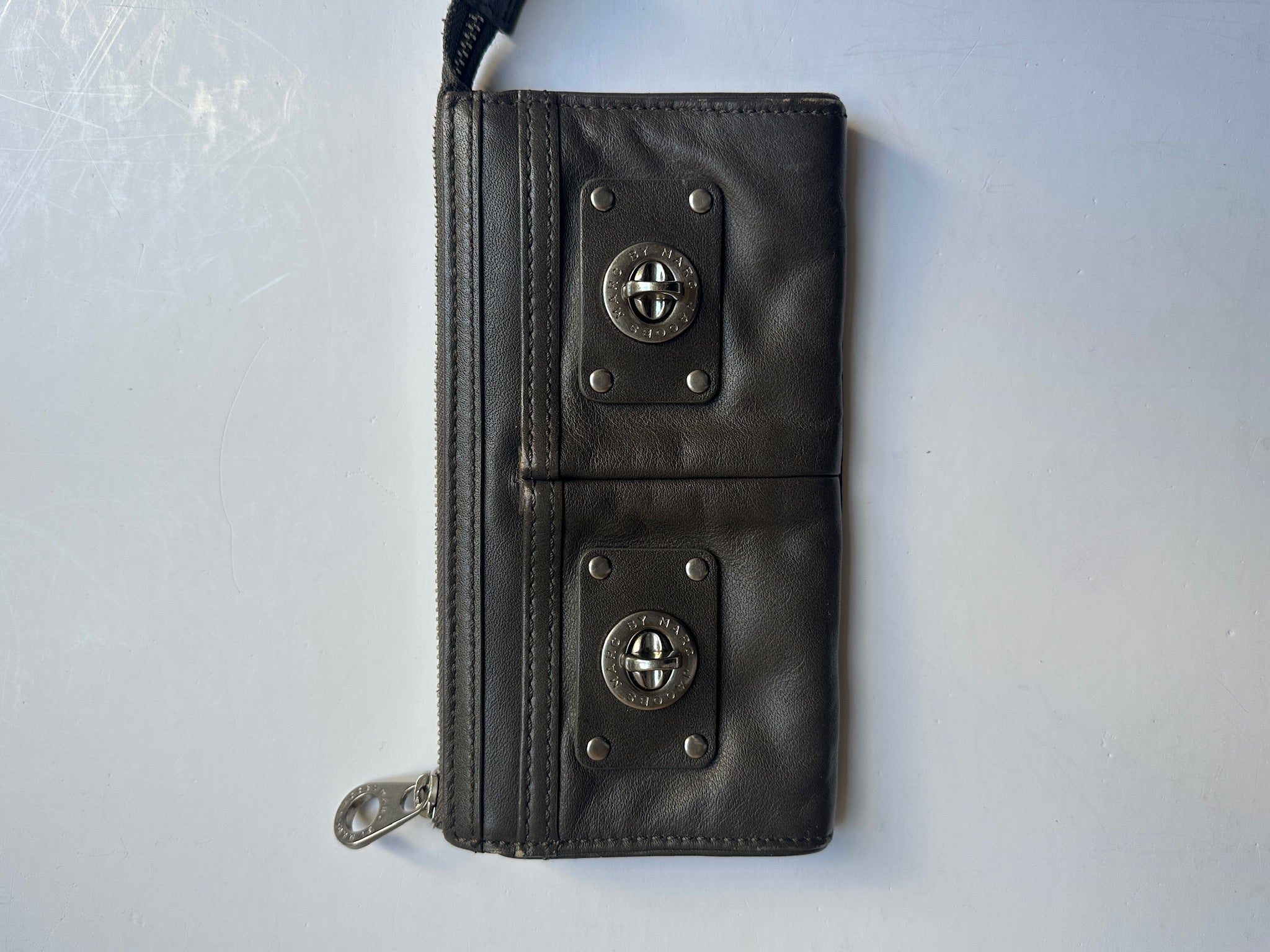 Marc Jacobs Pung