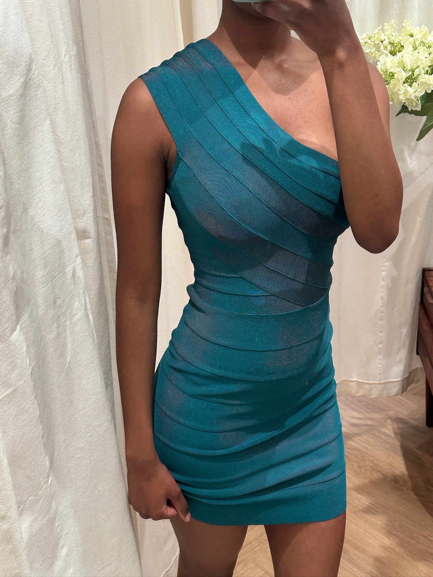 Herve Leger Kjole