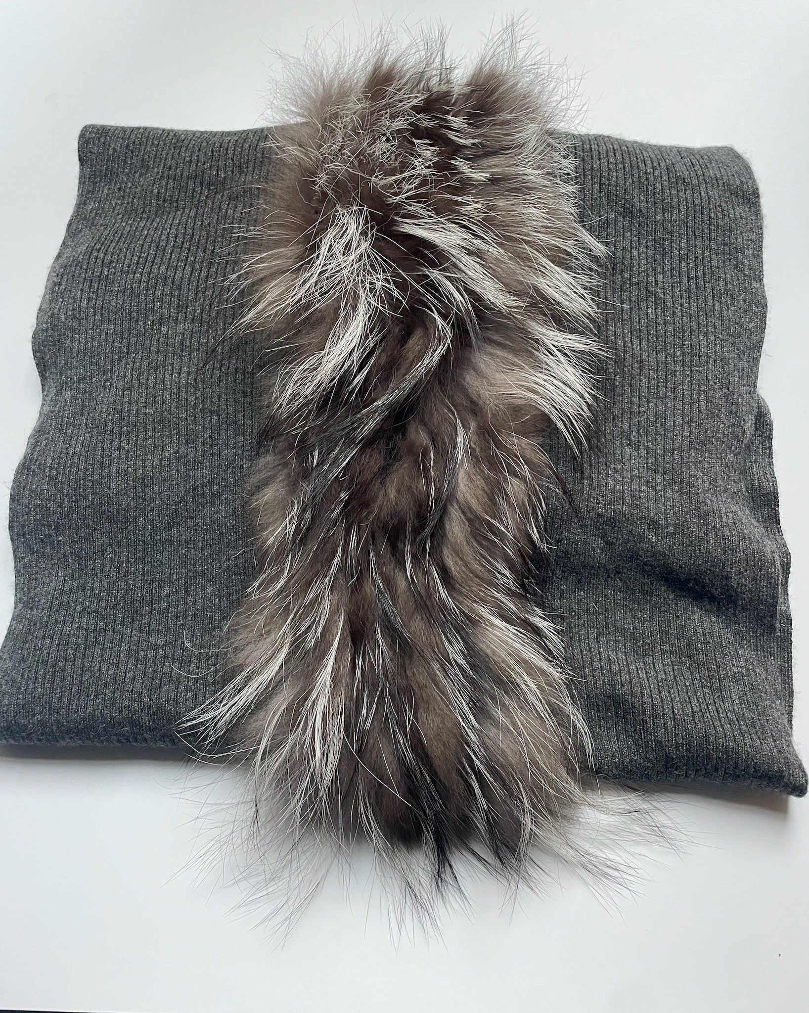 Saga Furs Tørklæde