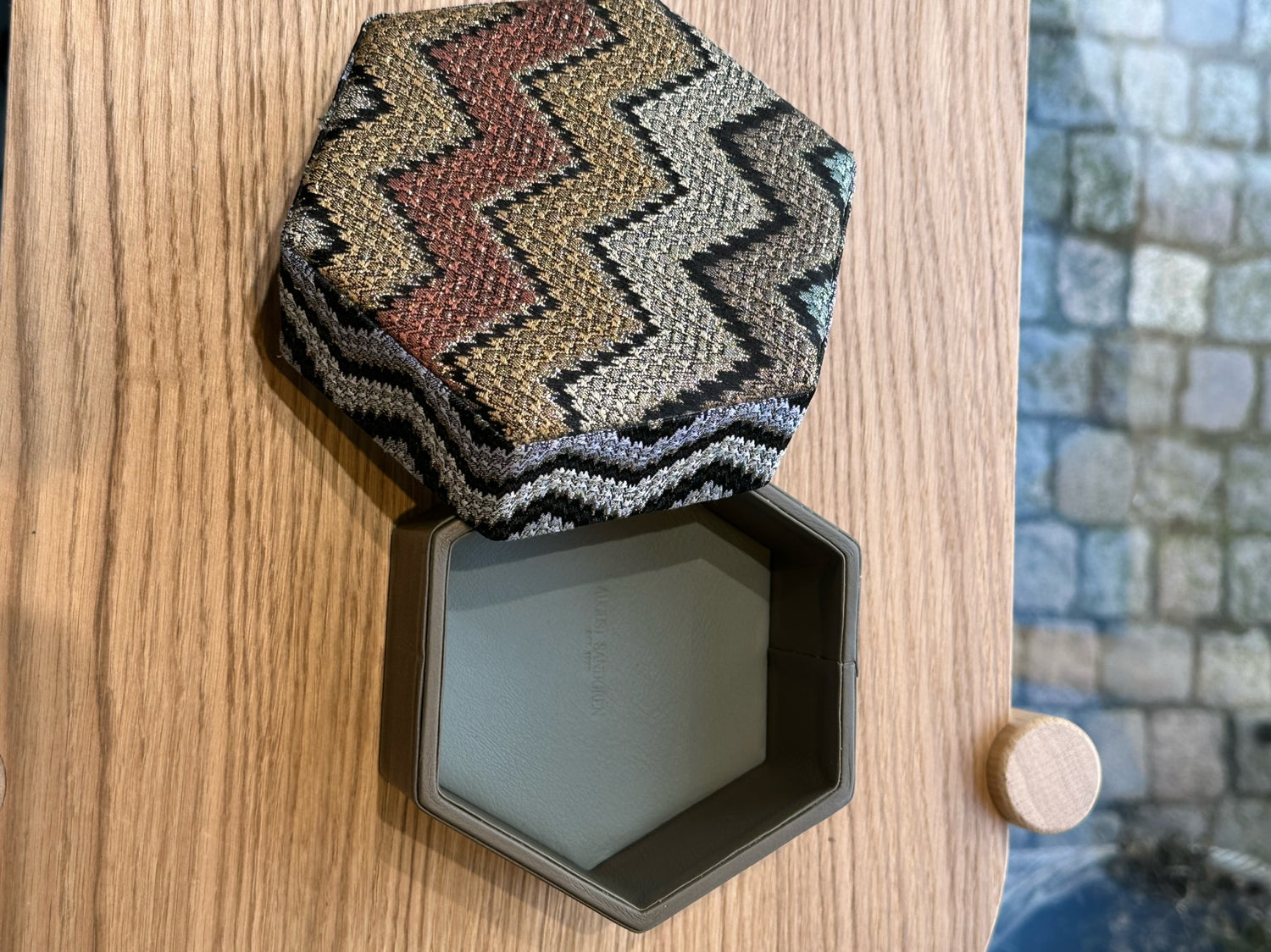 august sandgren x missoni kasse