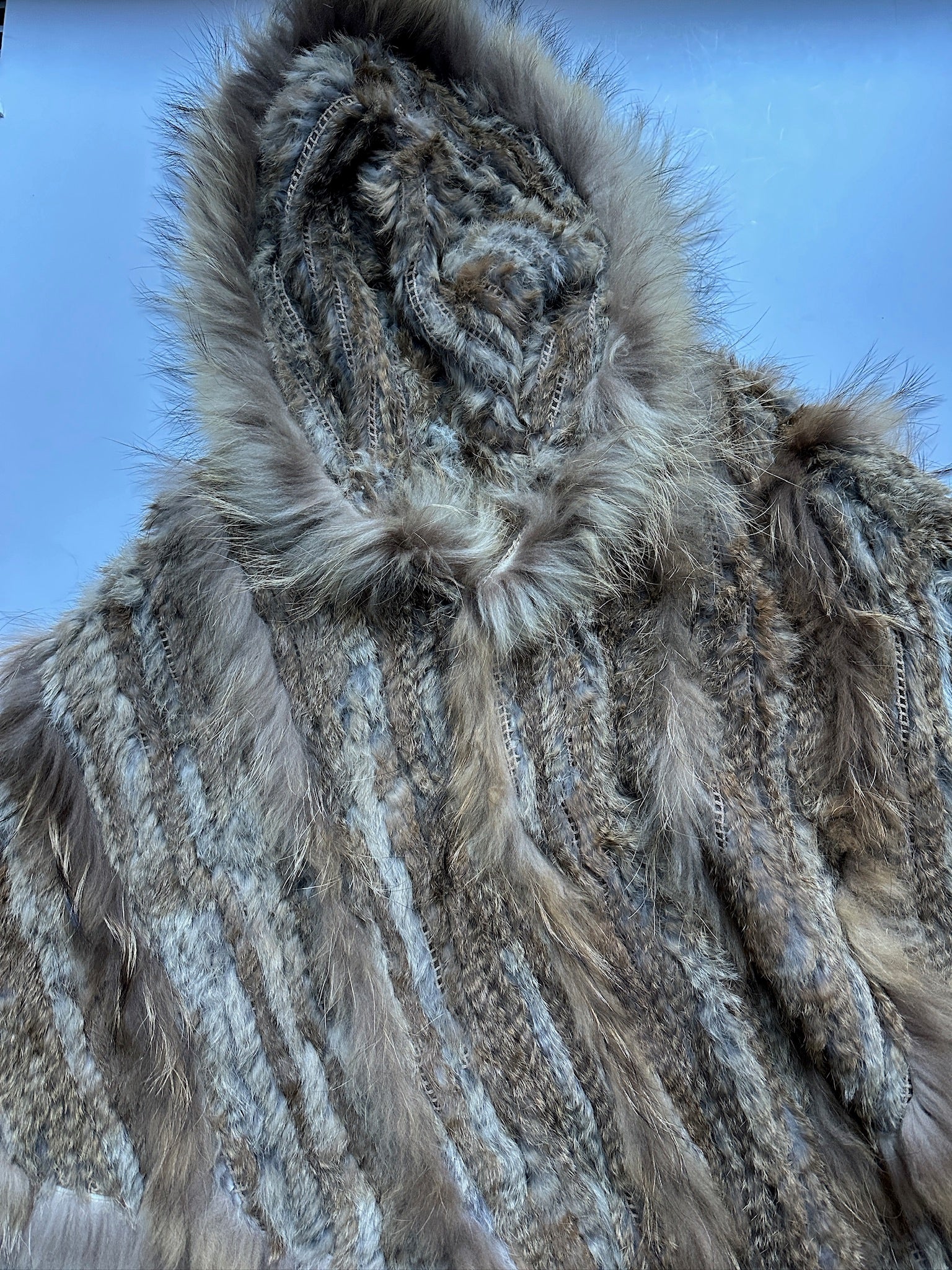 Poncho Pullover Pels - Kanin / Vaskebjørn