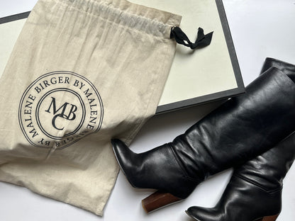 By Malene Birger Støvler