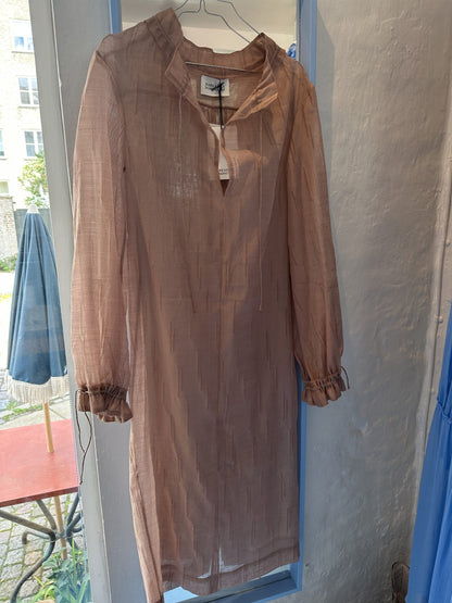 Mark Kenly Domino Tan Dress