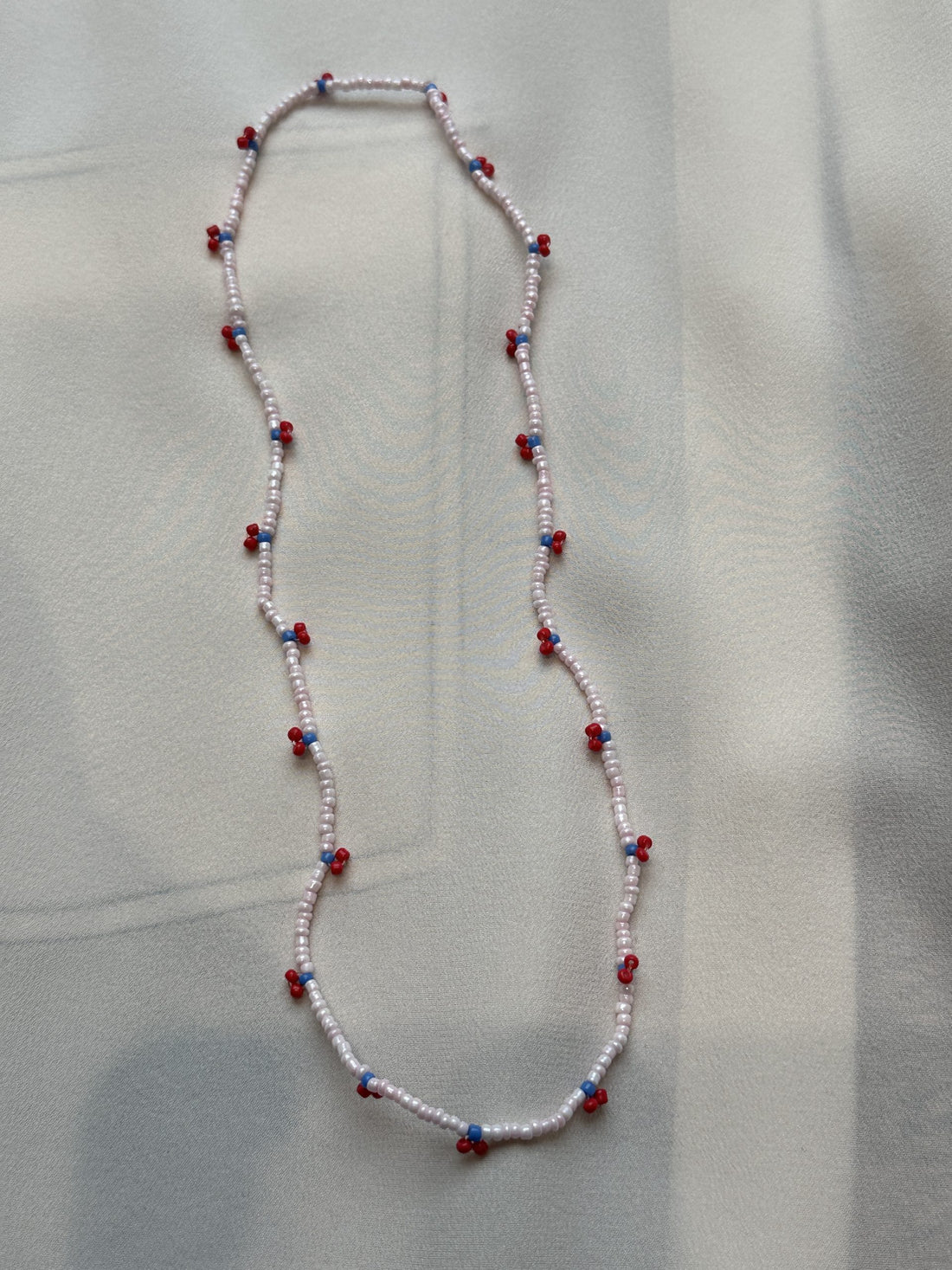 Pearl Necklace with berries in pale pink