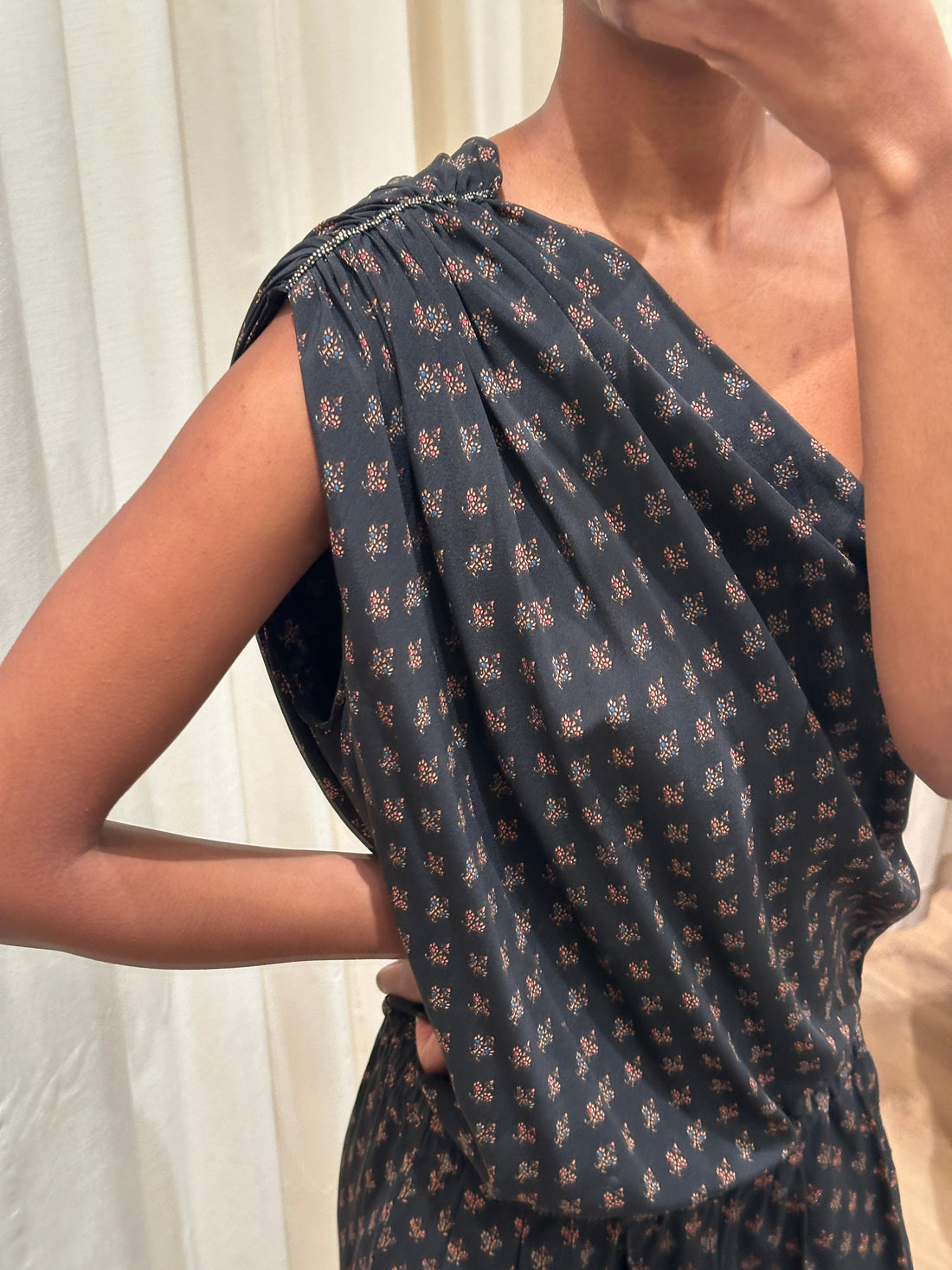 Heartmade / Julie Fagerholt Silke One Shoulder Buksedragt